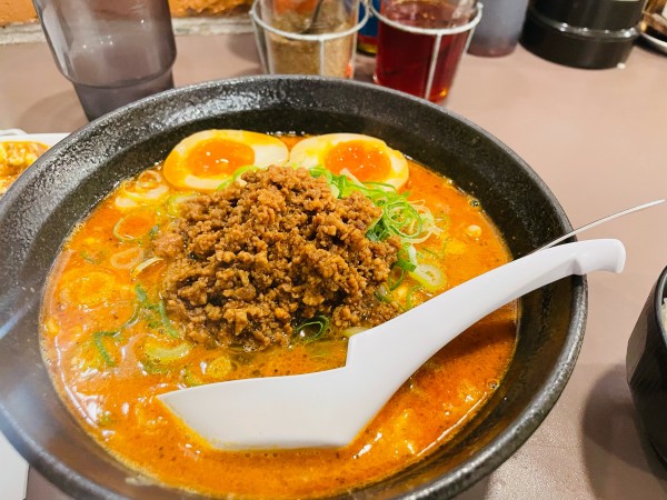 「坦々麺」@博多ちんちんの写真