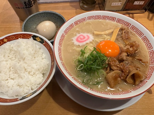 「肉玉中華そば焼肉ダブル+ライス+煮玉子」@肉玉中華そば 連獅子の写真