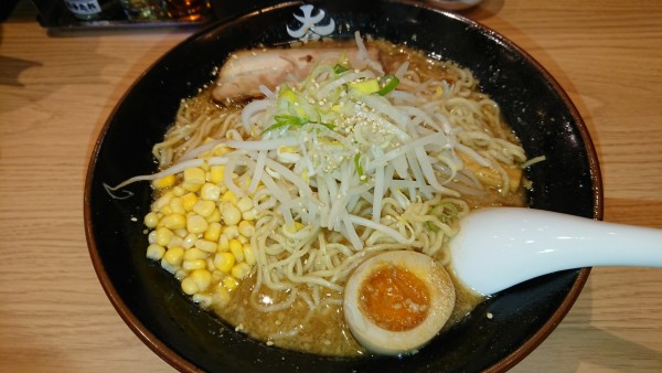 「大島ラーメンみそ(800円)特盛り(200円)」@大島ラーメン 越谷レイクタウン店の写真