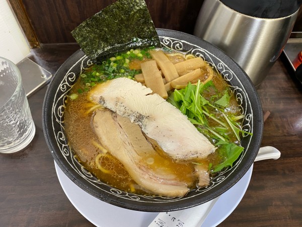 「こってり醤油(大盛り)890円+160円」@丸直の写真