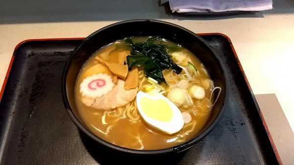 「煮干しラーメン（５８０円）」@名代 富士そば 八王子店の写真