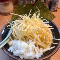 横浜家系ラーメン西荻家の画像