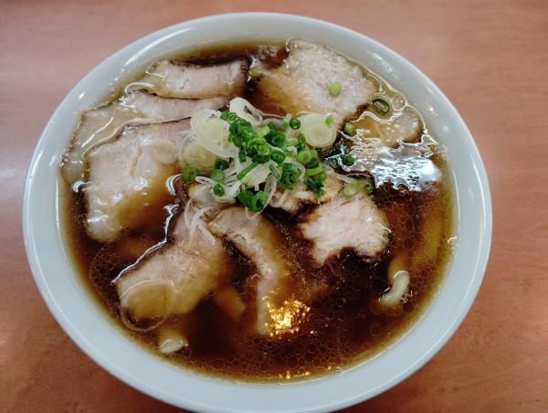 「チャーシューメン　　濃口　1050円」@日陰の写真