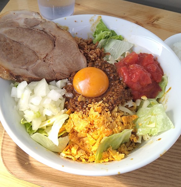 「イタリアンまぜそば+チャーシュー､半ライス」@Akkeyラーメンの写真