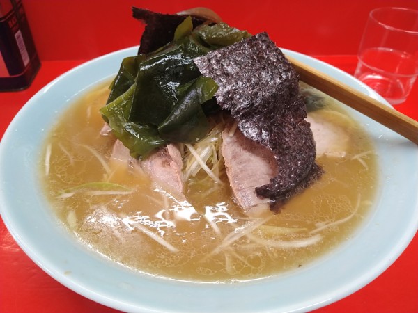 「ネギチャーシュー麺(850円）」@ニューラーメンショップ 浦安店の写真
