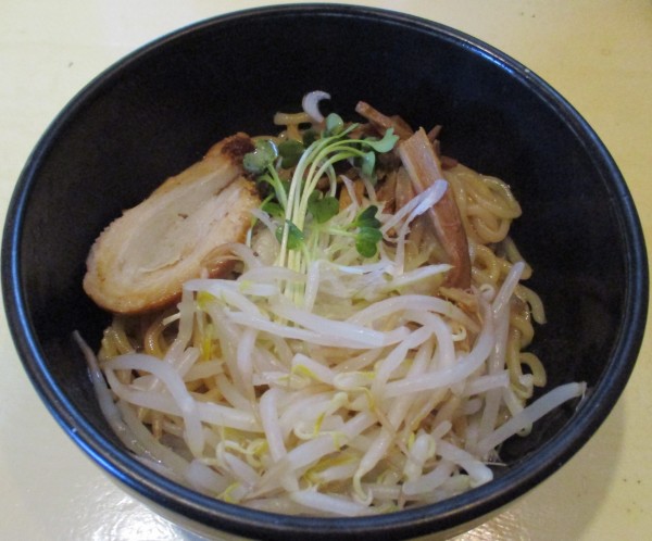 「油そば（並）　690円」@麺屋 天王の写真