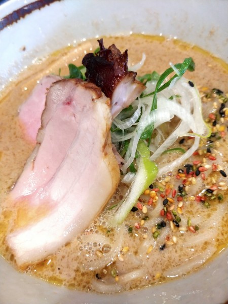 「濃厚なおそば【醤油】」@麺房 鶏くらふとの写真