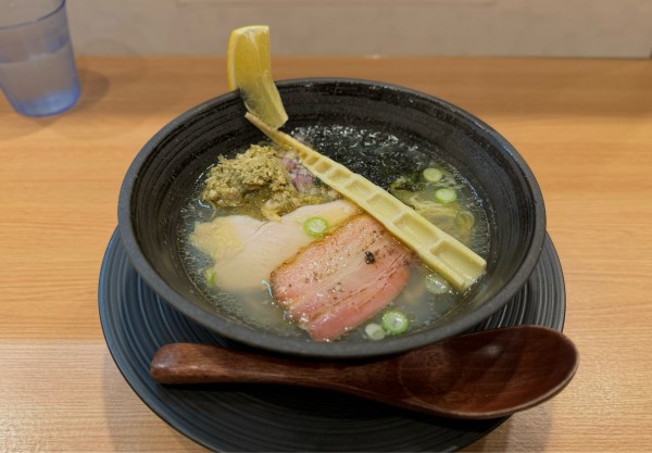 「【限定】牡蠣潮らぁ麺 ¥1200」@横浜淡麗らぁ麺 川上の写真