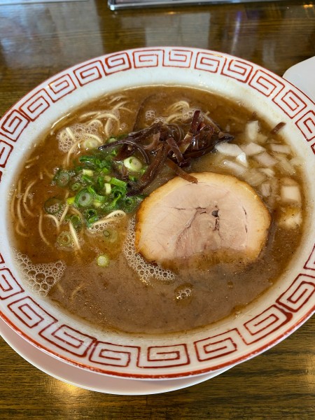 「魚介長浜ラーメン850円➕バリカタ➕半チャーハン110円」@博多・長浜ラーメン 一途の写真