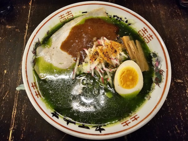 「【限定】イガ煮干ニラ蕎麦　1100円」@煮干結社 弘前店の写真