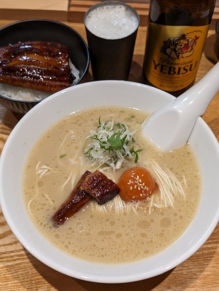 「ビール＋松」@山田の鰻の写真