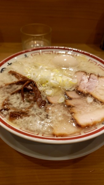 「中華そば(たまご入り)」@田中そば店 新橋店の写真