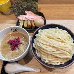 つけ麺　大盛　BUKKO盛り