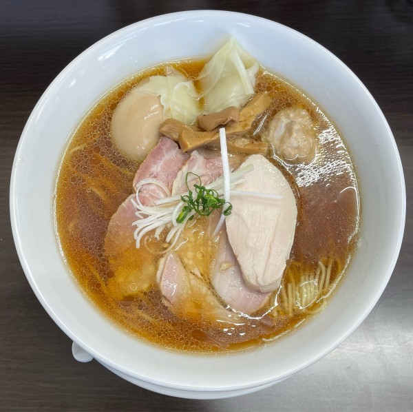 「ラーメン」@中華そば 裏慶の写真