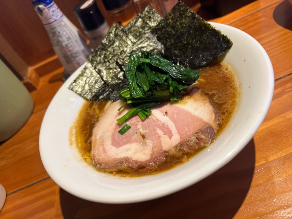 「【限定】豚骨醤油」@麺屋 真心の写真