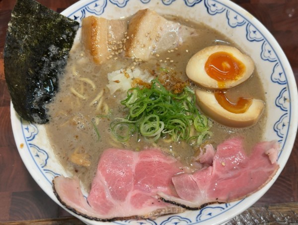 「特製ラーメン」@麺や 庄のの写真
