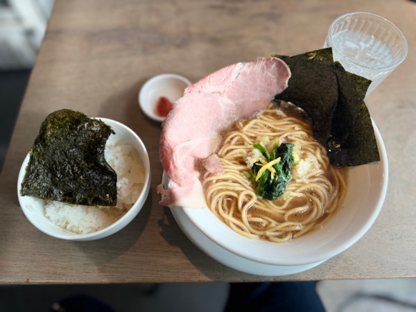 「人類みな兄弟900円(税込990円)＋土鍋炊き白ごはん.海苔」@人類みな家族 東京本店の写真