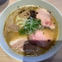 特製白湯ラーメン