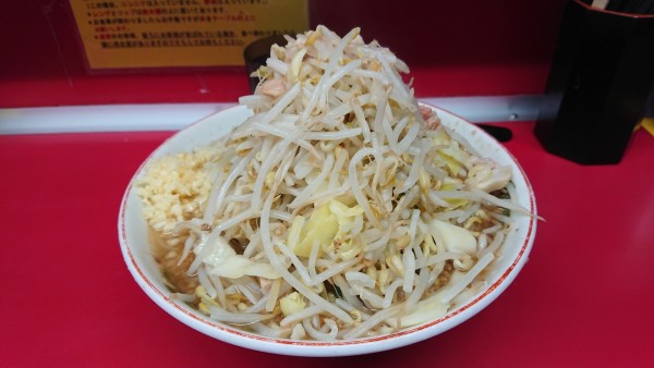 「小ラーメン」@ラーメン二郎 湘南藤沢店の写真