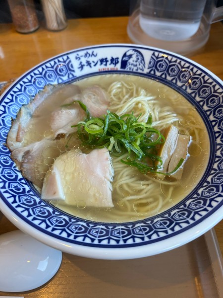 「あっさり野郎塩」@らーめん チキン野郎 近江八幡店の写真