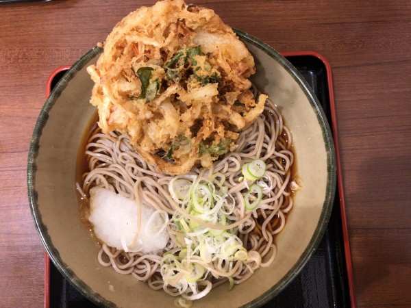 「冷かき揚げそば」@名代 箱根そば 登戸店の写真
