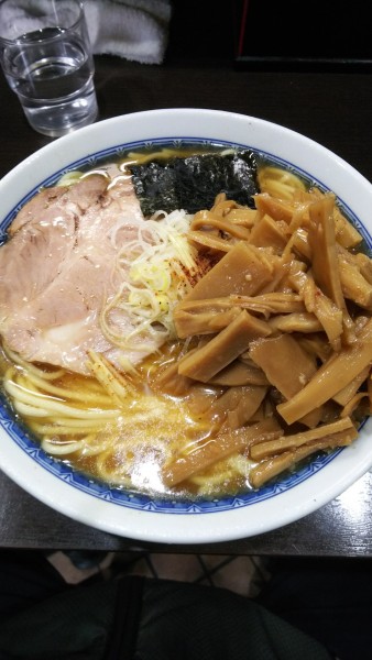 「塩ラーメン中盛メンマ」@中華そば べんてんの写真