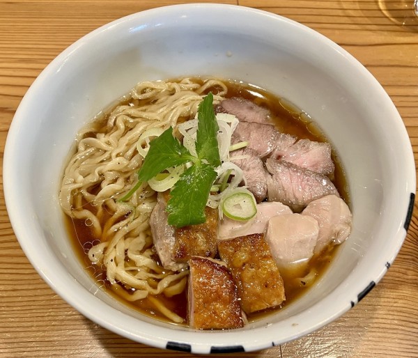 「ら～めん 麺大盛り 得肉三昧」@らーめん かねかつの写真
