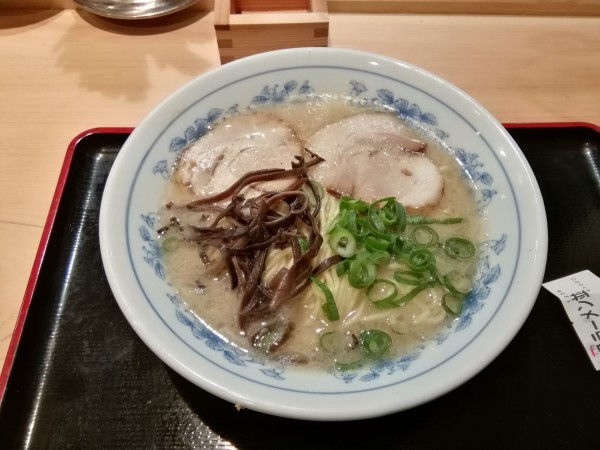 「釜炊き豚骨ラーメン(1000円)」@松戸富田麺旦の写真
