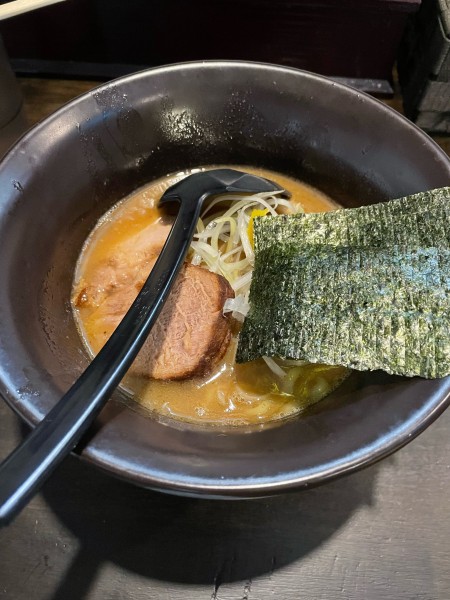 「らーめん（太麺）」@麺屋 奨 TASUKUの写真