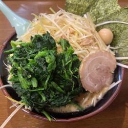 ほうれん草ネギラーメン