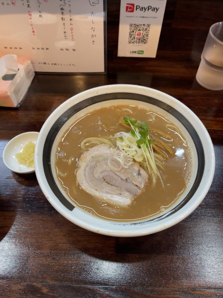 「BSW（豚魚割らーめん）+にんにく（1000円）」@らーめん志高の写真