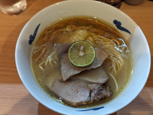 「鰤塩ラーメン」@RAMEN ガモウスマイルの写真
