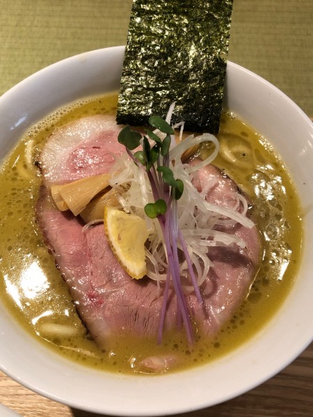 「濃厚牡蠣らぁ麺」@らぁ麺 牡蠣と貝の写真