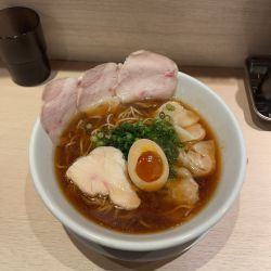 ワンタン麺（1000円）