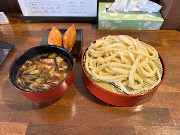 「肉ねぎうどん（並盛・400g・硬さ普通）700円→650円」@自家製麺 田舎うどん 八の写真