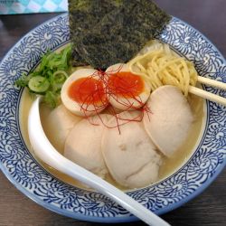 特製超濃厚鶏白湯·肉汁鶏餃子セット