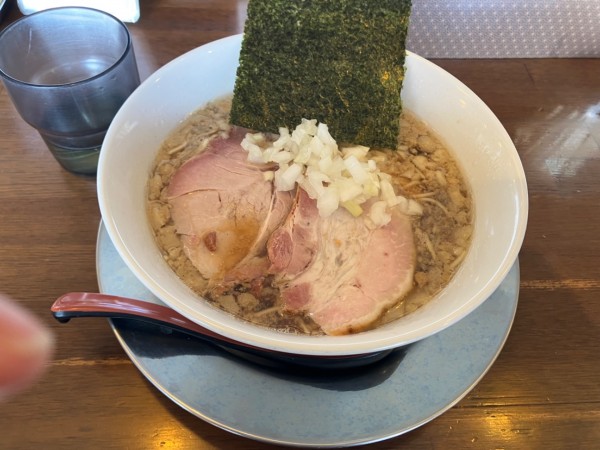 「背脂煮干らーめん 並」@千葉房総 麺のマルタイの写真