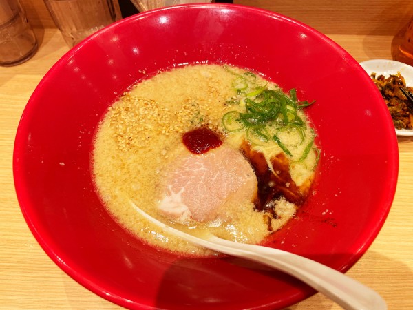 「赤丸シンプル」@一風堂 新綱島スクエア店の写真