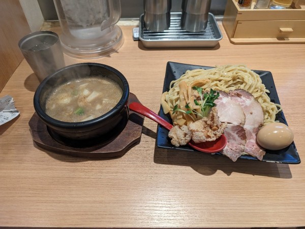 「濃厚特製つけ麺」@鶏と魚だしのつけめん哲 溝の口店の写真