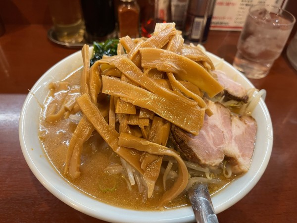 「味噌大盛メンマチャーシュー」@えぞ菊 御徒町店の写真