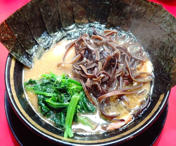 「ラーメン」@家系ラーメン とらきち家の写真