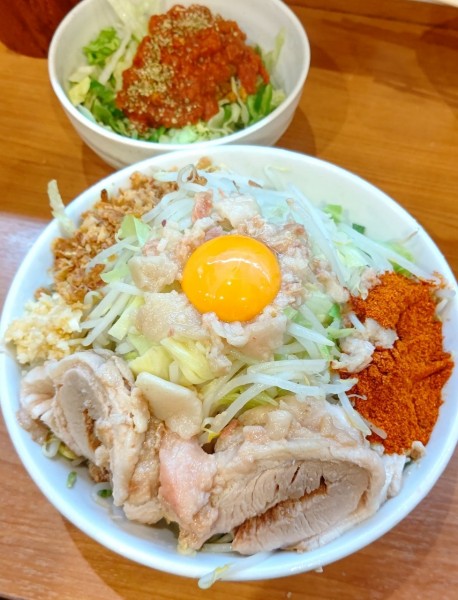 「汁なし小」@ラーメンBoo Boo太郎。の写真