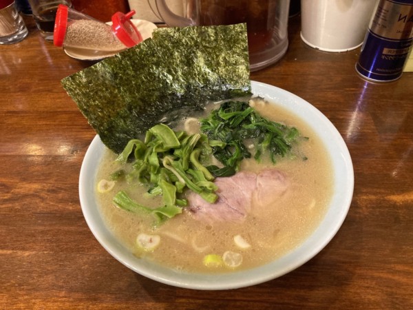 「ラーメン＋ヤマクラゲ」@洞くつ家の写真