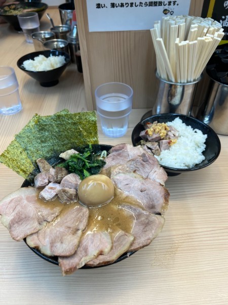 「チャーシューメン(¥1100)+チャーシュー(¥300)」@ラーメン 大國家の写真