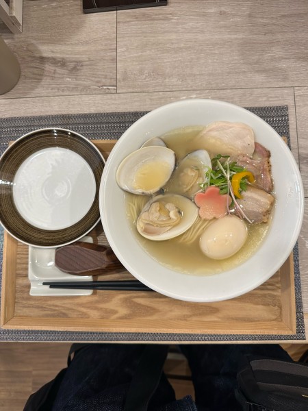 「特製蛤ラーメン」@LOKAHiの写真