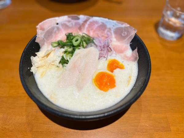 「特製鶏白湯ラーメン」@麺屋 鶏美郎の写真