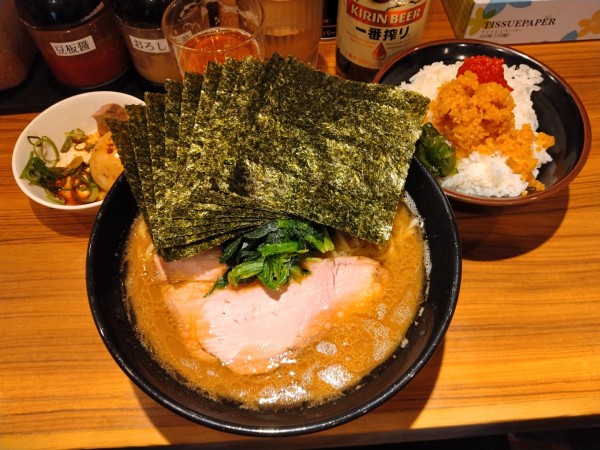 「ラーメン¥800+のり¥100+ライス¥50+ビール¥600」@横浜家系らーめん 輝道家の写真