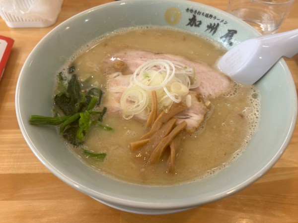 「豚白湯ラーメン(塩)」@青竹手打ち佐野ラーメン 加州屋の写真