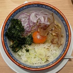 TKM たまごかけ麺