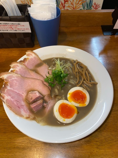 「煮干しのコク旨らぁ麺特製¥1,160円(限定)」@らぁ麺はうす Sumika0の写真